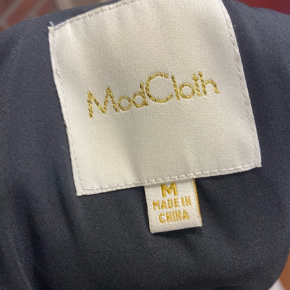 Modcloth Women’s size medium embroidered dress - Picture 6 of 6